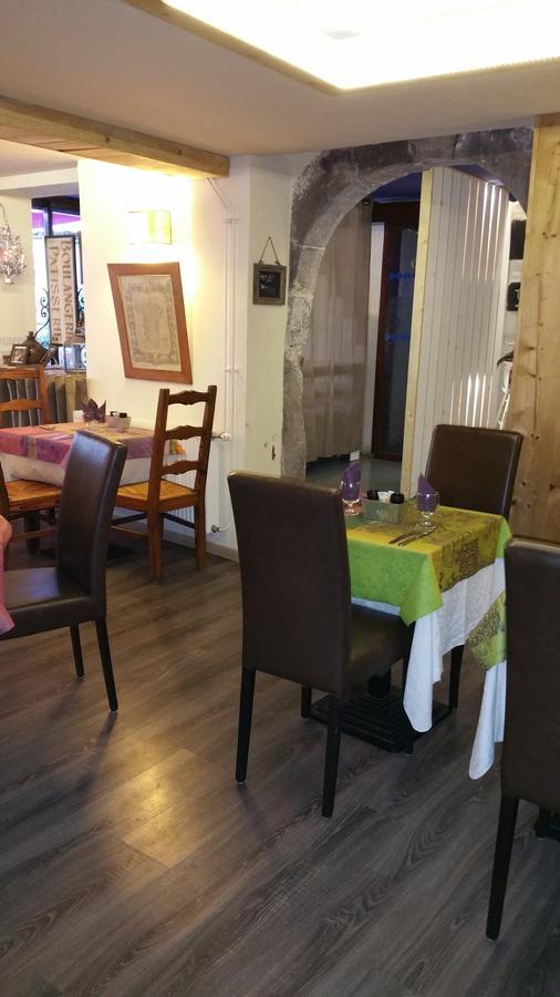Chambres Touristiques La Cour Des Hotes Obernai Dış mekan fotoğraf