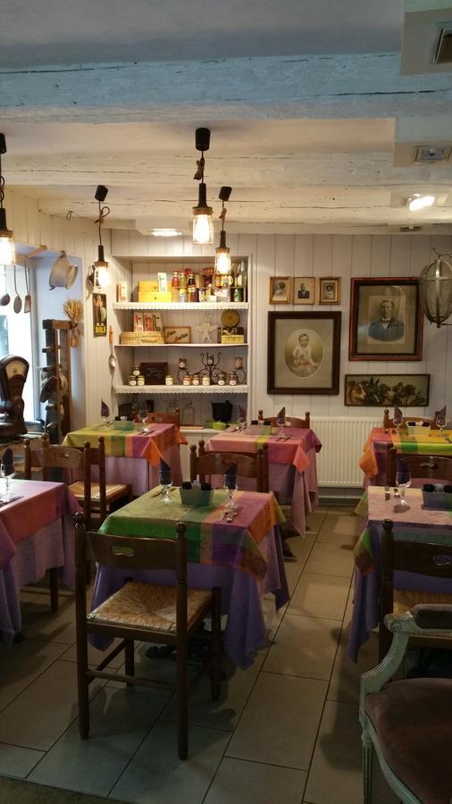 Chambres Touristiques La Cour Des Hotes Obernai Dış mekan fotoğraf